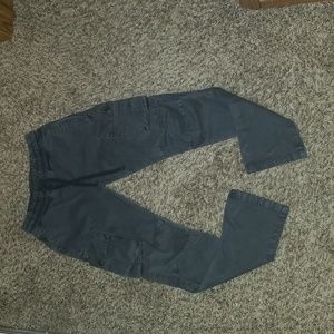 talentless cargopants